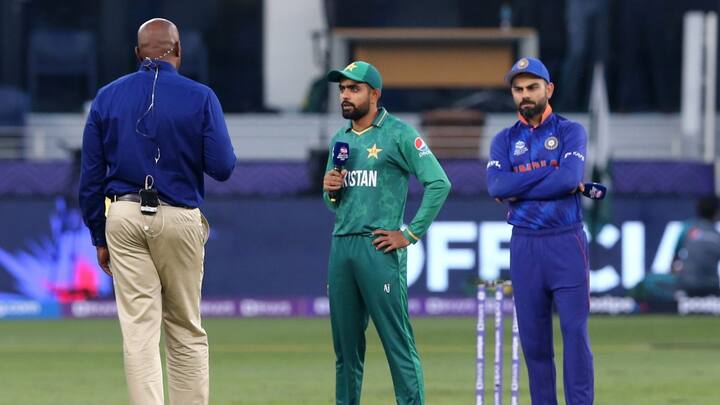 Former Pakistan cricketer blasts Babar-Virat comparisons as Pak batter struggles: 'It adds extra pressure' Former Pakistan cricketer blasts Babar-Virat comparisons as Pak batter struggles: 'It adds extra pressure'
