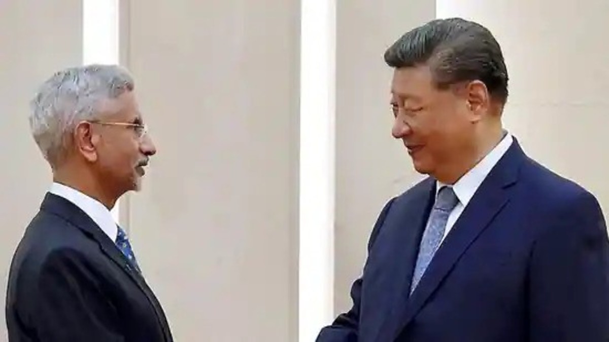 EAM Jaishankar meets Chinese President Xi Jinping, Jul 15, 2025. (X/@DrSJaishankar) EAM Jaishankar meets Chinese President Xi Jinping, Jul 15, 2025. (X/@DrSJaishankar)