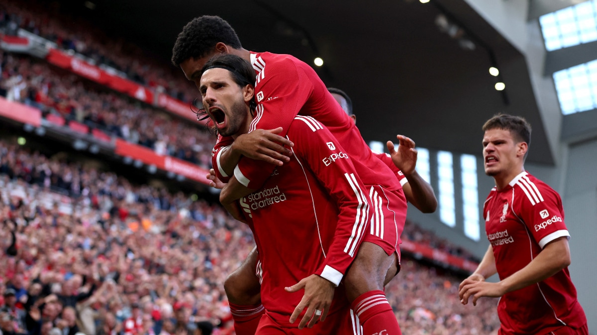 <div>Szoboszlai's brilliant free kick helps Liverpool defeat Arsenal 1-0; Manchester City stunned by Brighton</div>