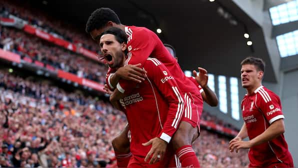 Szoboszlai's brilliant free kick helps Liverpool defeat Arsenal 1-0; Manchester City stunned by Brighton