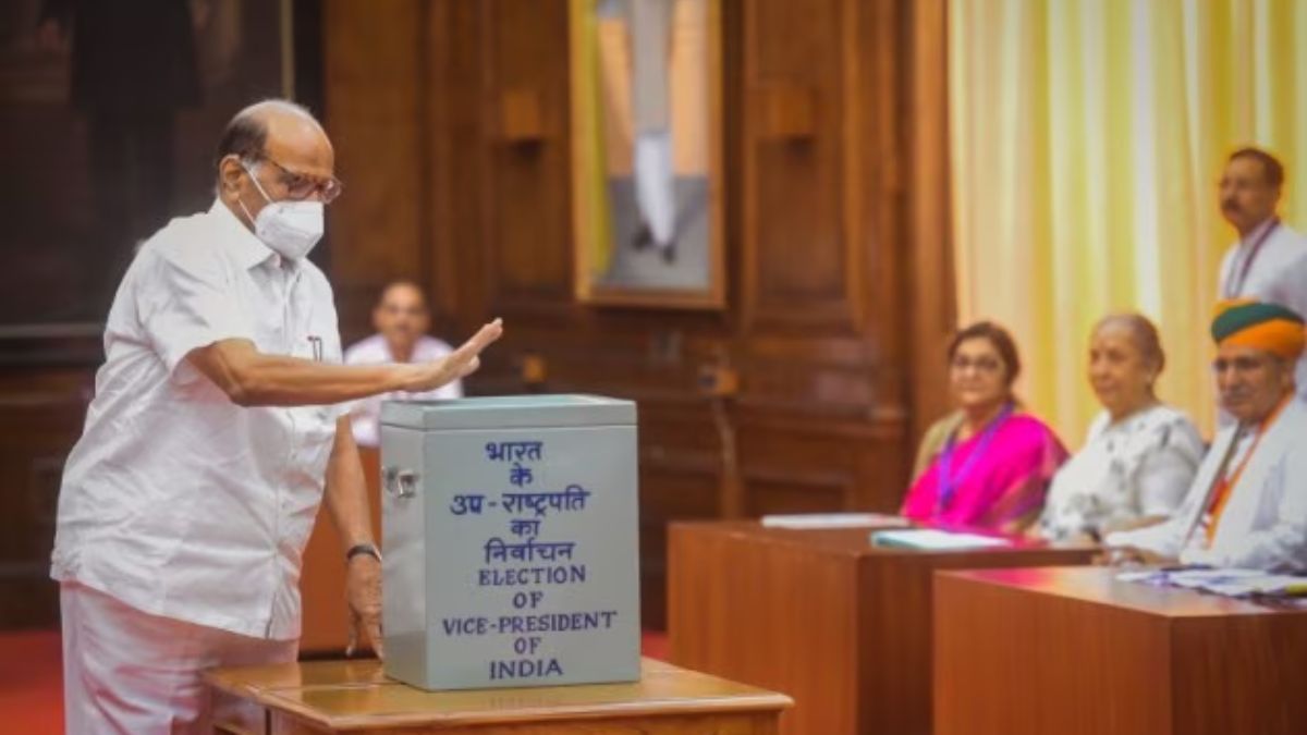 NCP-SP chief Sharad Pawar casts his vote for the election of the Vice President of India on August 6, 2022. (Photo: PTI) NCP-SP chief Sharad Pawar casts his vote for the election of the Vice President of India on August 6, 2022. (Photo: PTI)