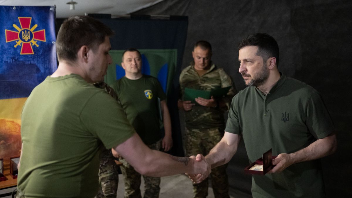Mercenaries' from China, Pakistan and Africa fighting for Russia, claims Zelenskyy Mercenaries' from China, Pakistan and Africa fighting for Russia, claims Zelenskyy