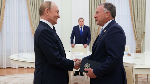 Witkoff meets Putin as Trump eyes sanctioning Russia’s ‘shadow fleet’ if Ukraine truce talks fail
