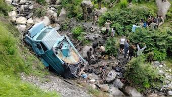 The photograph shows the vehicle carrying CRPF personnel that was involved in the road accident in the Kadva Basantgarh area of Jammu and Kashmir's Udhampur. 