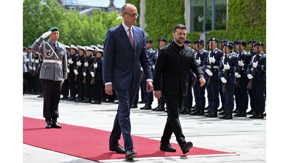German Chancellor Friedrich Merz walks with Ukrainian President Volodymyr Zelenskyy at the Chancellery in Berlin, Germany, May 28, 2025. (Photo: Annegret Hilse/Reuters) German Chancellor Friedrich Merz walks with Ukrainian President Volodymyr Zelenskyy at the Chancellery in Berlin, Germany, May 28, 2025. (Photo: Annegret Hilse/Reuters)