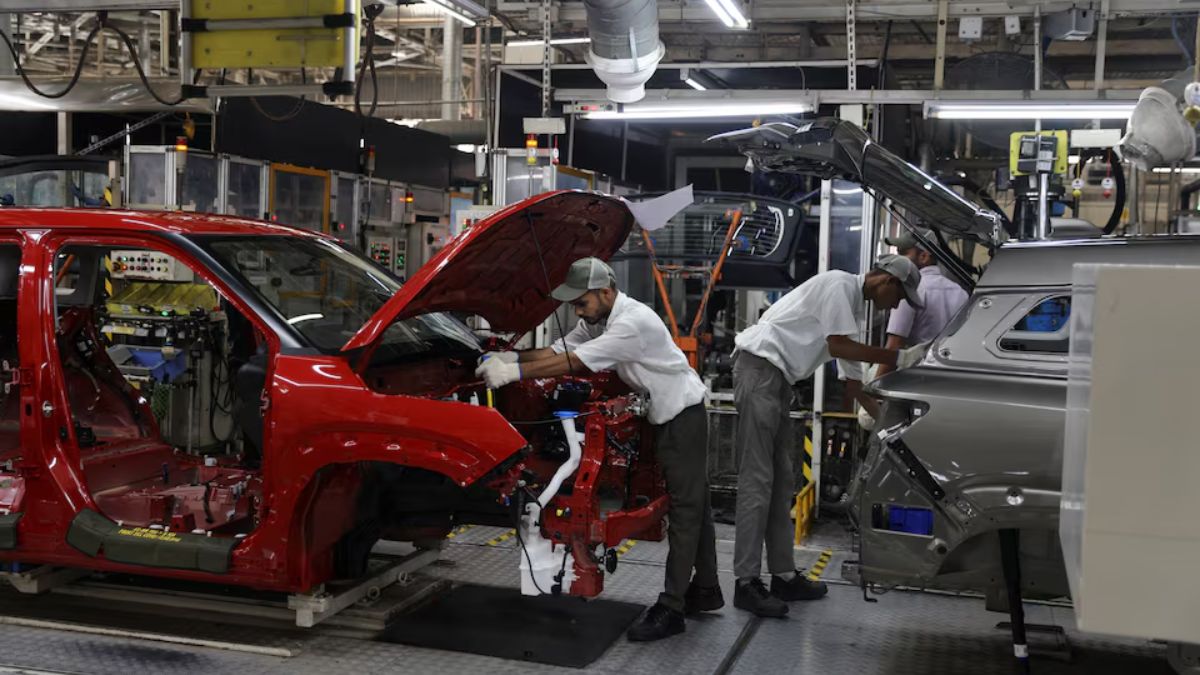Indian economy to grow more than expected at 6.7% this year, say economists Indian economy to grow more than expected at 6.7% this year, say economists
