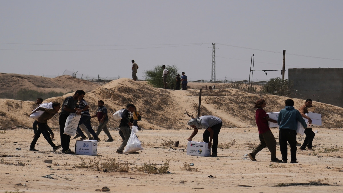 Foreign ministers of 25 countries urge Israel to let aid into Gaza as humanitarian crisis deepens
