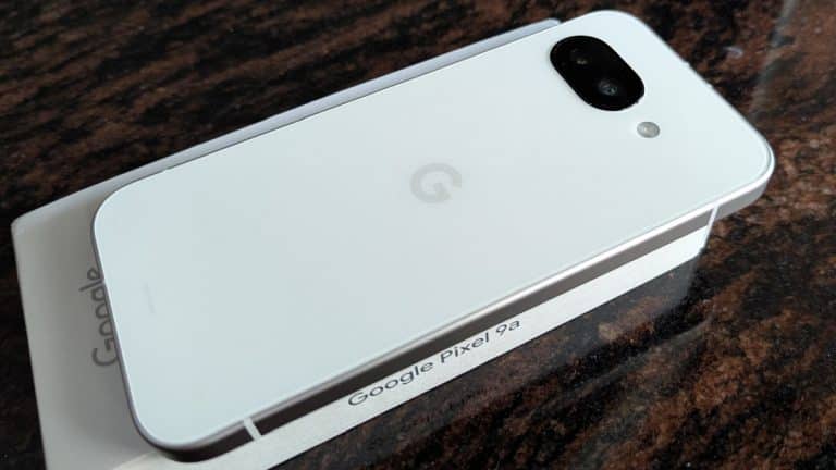 Google-Pixel-9a-2025-08-
