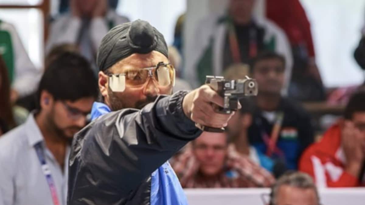<div>Asian Shooting Championship: Gurpreet Singh, Amanpreet Singh secure Indian one-two in men's 25m standard pistol</div>