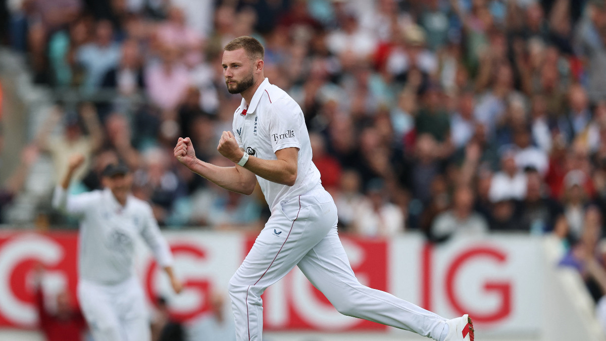 Gus Atkinson comes roaring back at The Oval as fortune continues to smile on England Gus Atkinson comes roaring back at The Oval as fortune continues to smile on England