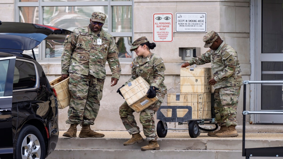 National Guard moves into DC as Trump’s law-and-order push sparks backlash from mayors