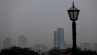 A general view of commercial banks amid haze during evening hours in Karachi, Pakistan, on January 3, 2022. Reuters File
