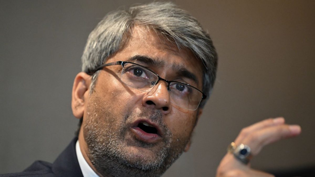 AIFF calls for an urgent meeting with the legal teams of Indian Super League clubs AIFF calls for an urgent meeting with the legal teams of Indian Super League clubs