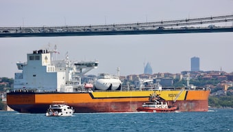 Rosneft's Russian-flagged crude oil tanker Vladimir Monomakh transits the Bosphorus in Istanbul, Turkey, on July 6, 2023. Reuters File