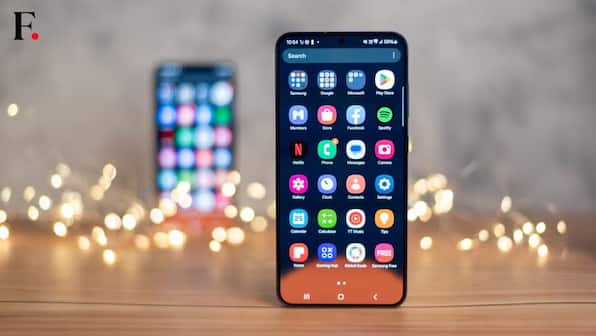 Best phones under Rs 50,000 (Aug 2025): Realme GT 7 Pro, Samsung Galaxy S24 FE to Google Pixel 9a