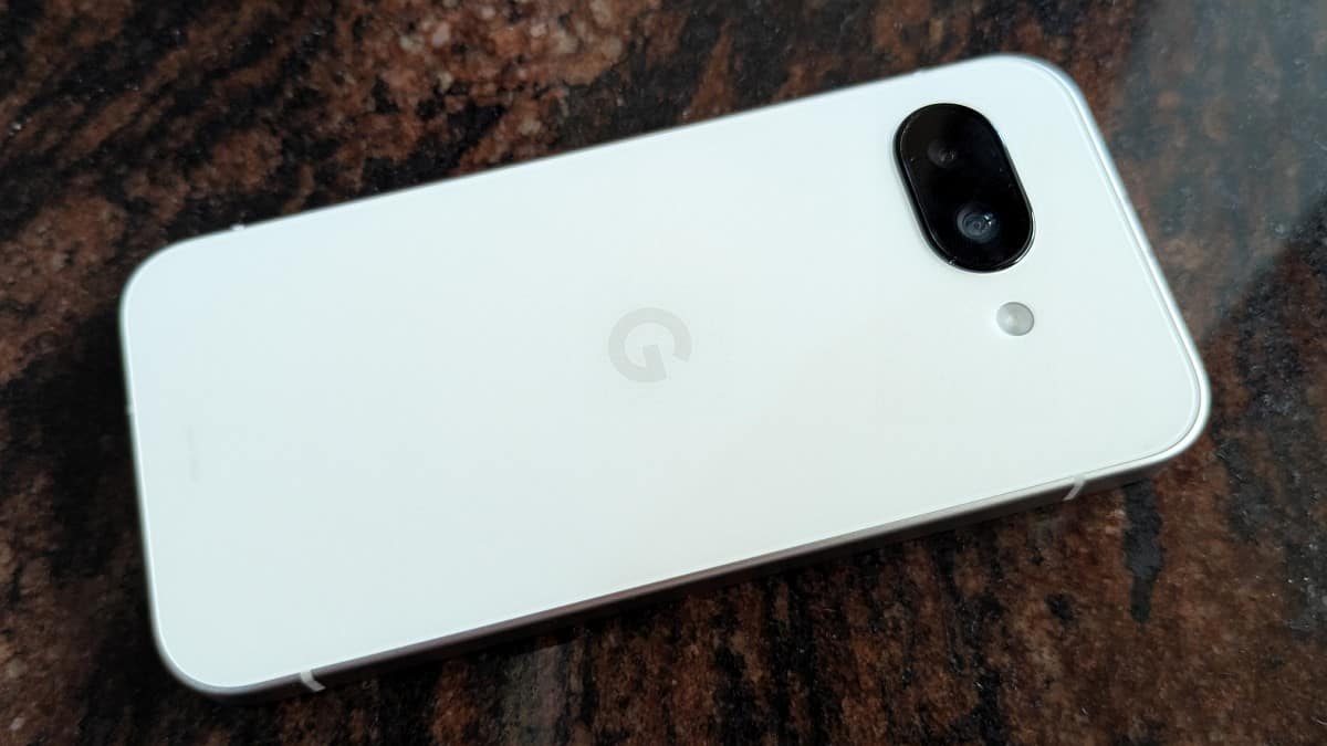 Google Pixel 9a Long-term Review with Android 16: Strong basics