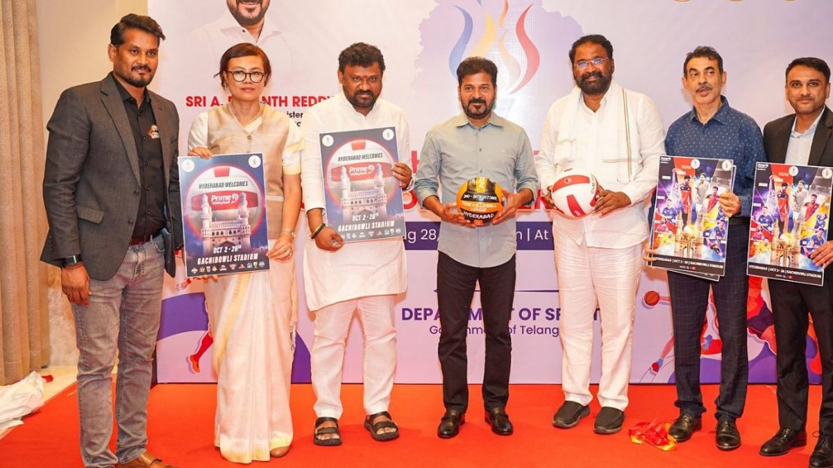 Telangana CM extends support to Prime Volleyball League as Hyderabad gears to host Season 4