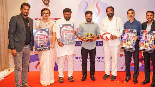 Telangana CM extends support to Prime Volleyball League as Hyderabad gears to host Season 4