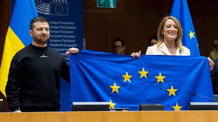 Why Ukraine may get to join the EU but not Nato right now
