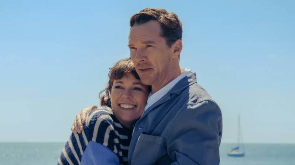 Benedict Cumberbatch and Olivia Colman in The Roses