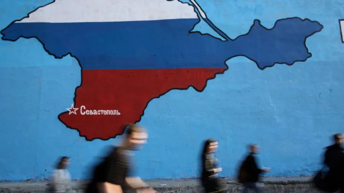 Crimea: How the Black Sea peninsula has become central to Russia-Ukraine peace efforts