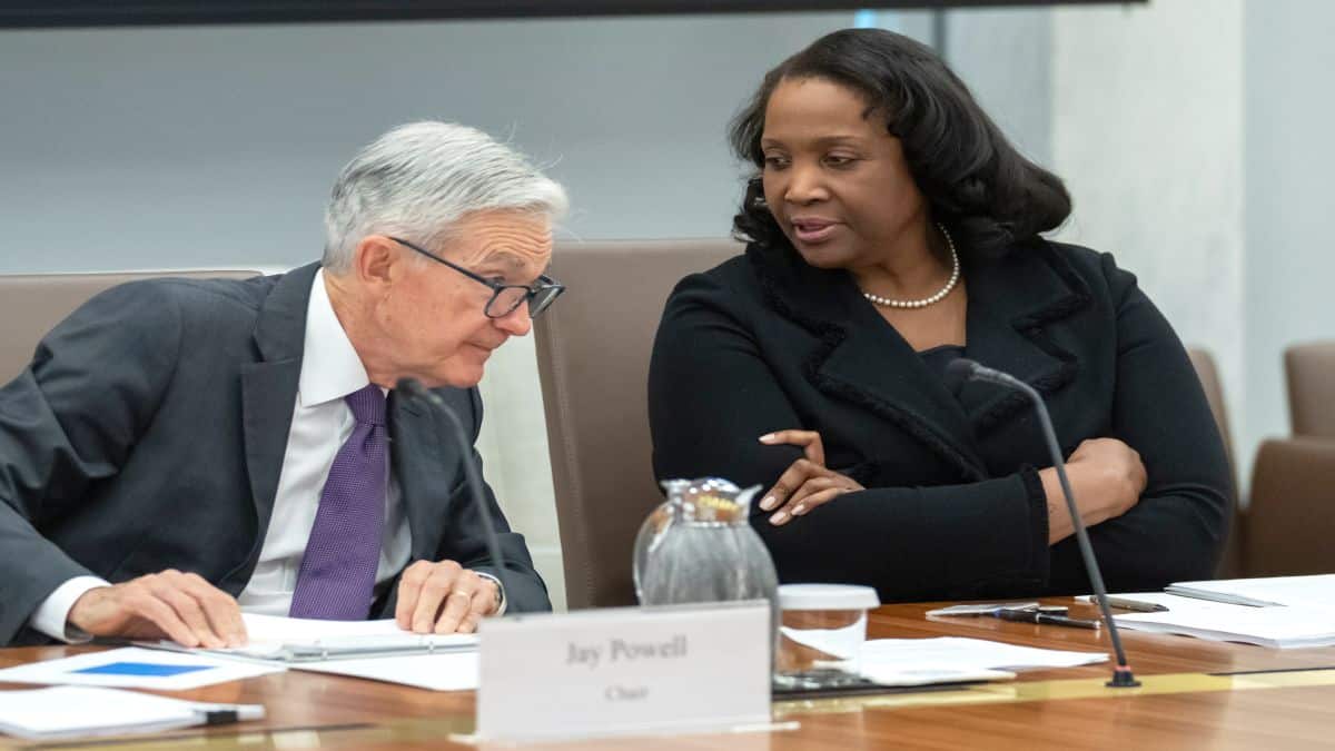 Trump has ‘no authority’ to fire: Fed governor Lisa Cook says ‘will continue to carry out my duties’ thumbnail