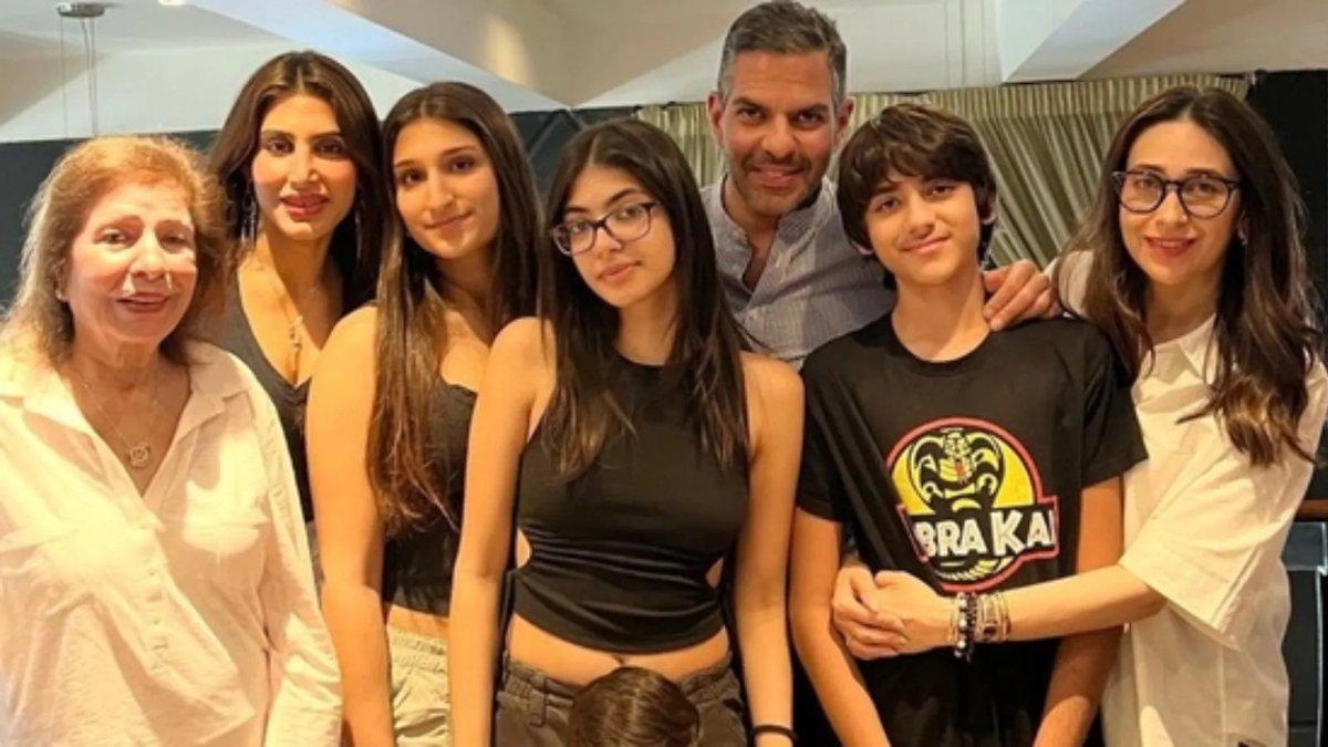 Sunjay Kapur's sister Mandhira says 'Karisma Kapoor is a very good mother,' breaks silence on family feud for Rs 30,000 crore Sunjay Kapur's sister Mandhira says 'Karisma Kapoor is a very good mother,' breaks silence on family feud for Rs 30,000 crore