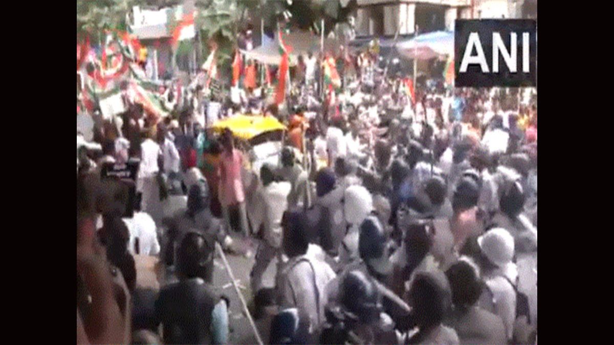 Police lathi-charged protesters in Kolkata. ANI Police lathi-charged protesters in Kolkata. ANI