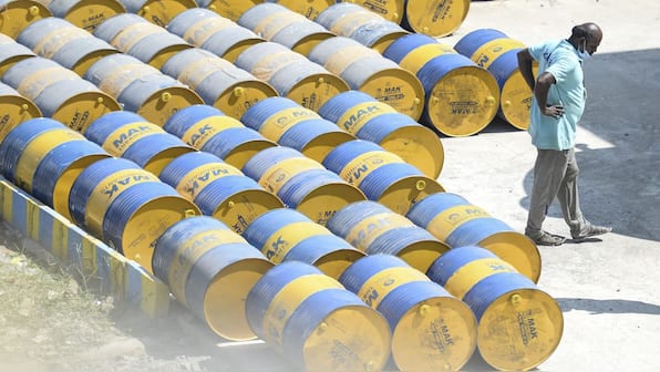 As US targets India, how much Russian oil does it buy? Who are its biggest suppliers?
