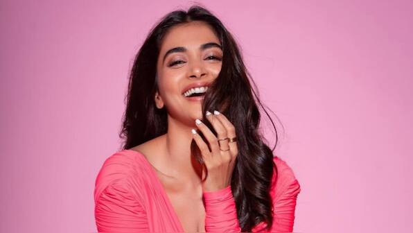 6 times when actress Pooja Hegde gave fashion goals with her Western outfits on social media