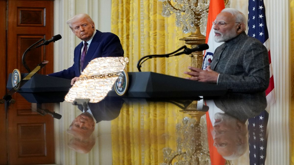 Trump warns of more tariffs if India continues Russian oil trade, repeats claims of stopping war with Pakistan Trump warns of more tariffs if India continues Russian oil trade, repeats claims of stopping war with Pakistan