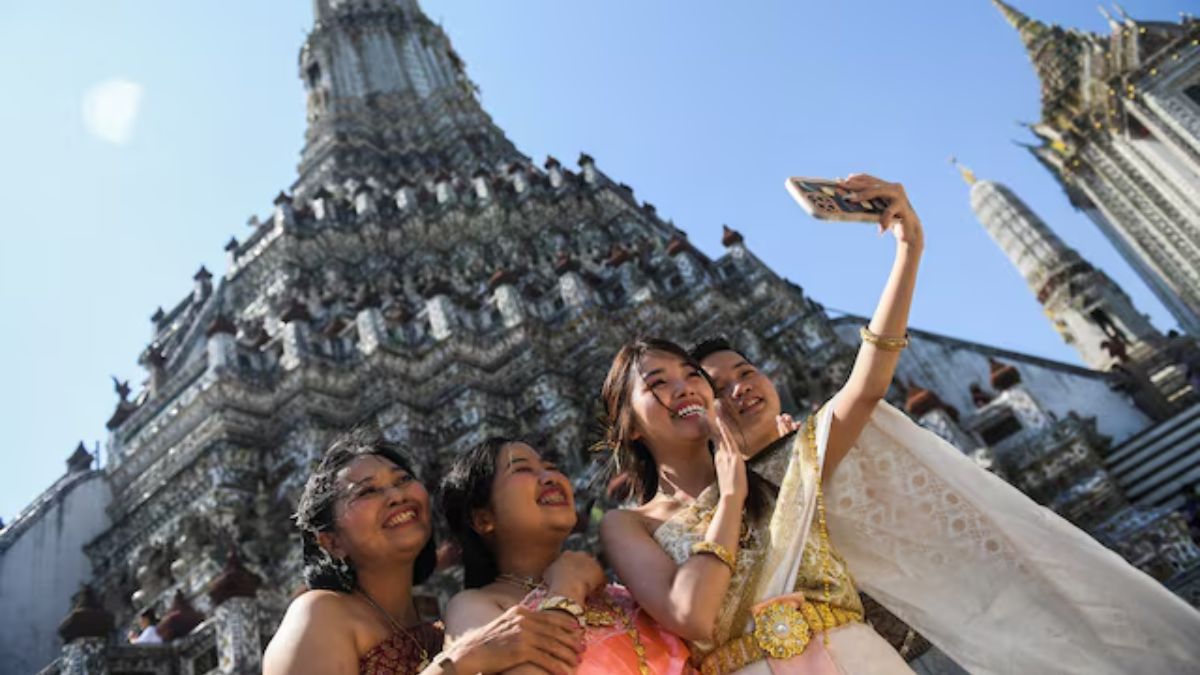 Thailand's new the new TouristDigiPay scheme could boost spending by international visitors by about 10 per cent — or roughly 175 billion baht. File image/Reuters Thailand's new the new TouristDigiPay scheme could boost spending by international visitors by about 10 per cent — or roughly 175 billion baht. File image/Reuters
