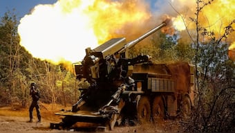 A service member of of the Ukrainian Armed Forces fires a 2S22 Bohdana self-propelled howitzer towards Russian troops near a front line. Peace seems elusive as Russia's Vladimir Putin outlines a plan that involves the surrender of Donbas and no Nato membership for Ukraine. File photo/Reuters