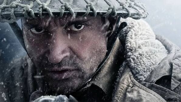 From Anupam Kher, Ajay Devgn to John Abraham, celebrities shower love on the second teaser of Farhan Akhtar's120 Bahadur!