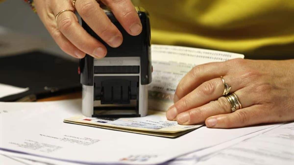 UAE halts tourist, work visas for 9 countries over security, migration concerns: Reports