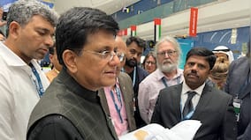 How much oil does India buy from US?