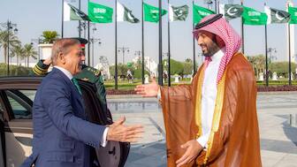 Pakistani Prime Minister Shehbaz Sharif met with Saudi Crown Prince and Prime Minister Mohammed bin Salman in Riyadh on September 17, 2025, where the two countries signed the Strategic Mutual Defence Agreement. Image: Reuters