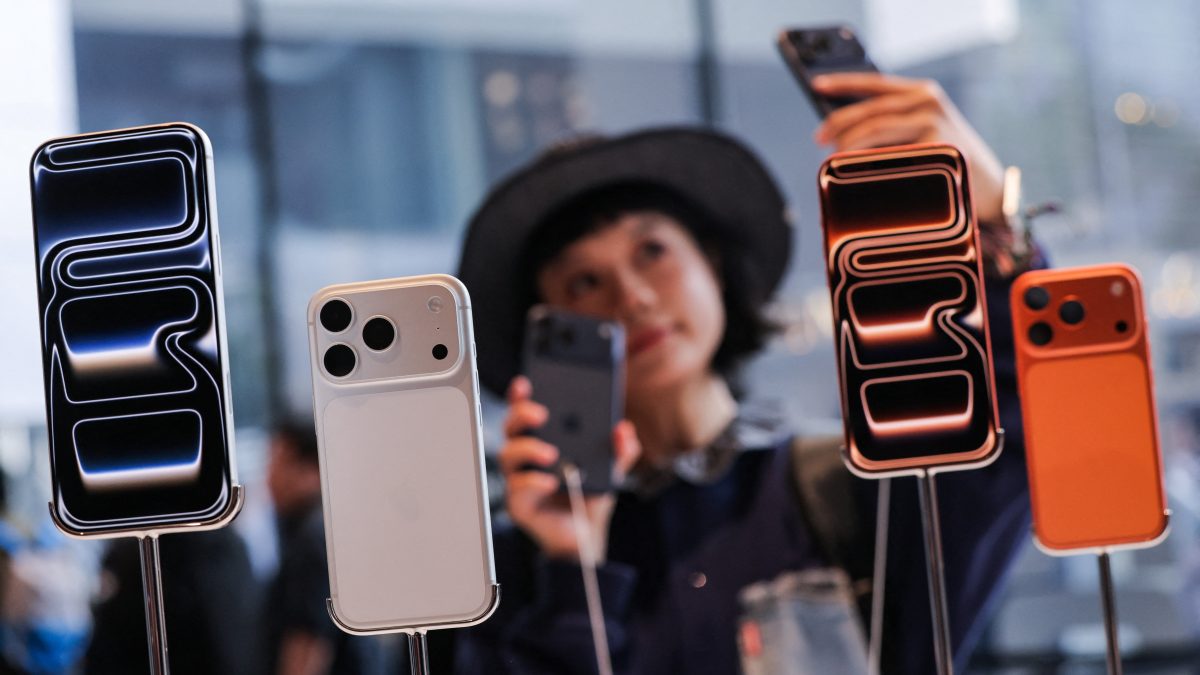 Smartphone market set for biggest-ever decline in 2026 on memory price surge, IDC says Smartphone market set for biggest-ever decline in 2026 on memory price surge, IDC says