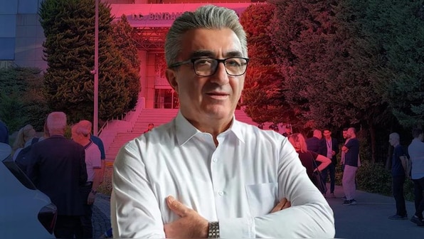 Turkey: Erdogan's police arrest opposition mayor Hasan Mutlu, dozens officials in corruption probe