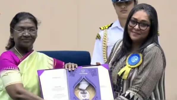 Meghna Gulzar on winning the National Award for Vicky Kaushal's 'Sam Bahadur': 'This is for my parents'