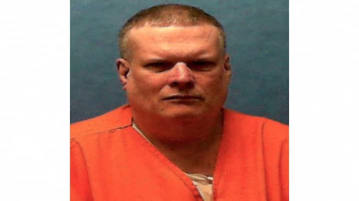 Florida conducts execution by lethal injection in a triple murder case