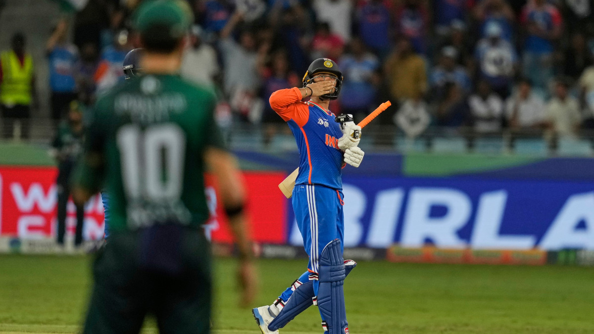 Abhishek surpasses mentor Yuvraj with record-breaking 74 in India's Asia Cup rematch against Pakistan Abhishek surpasses mentor Yuvraj with record-breaking 74 in India's Asia Cup rematch against Pakistan