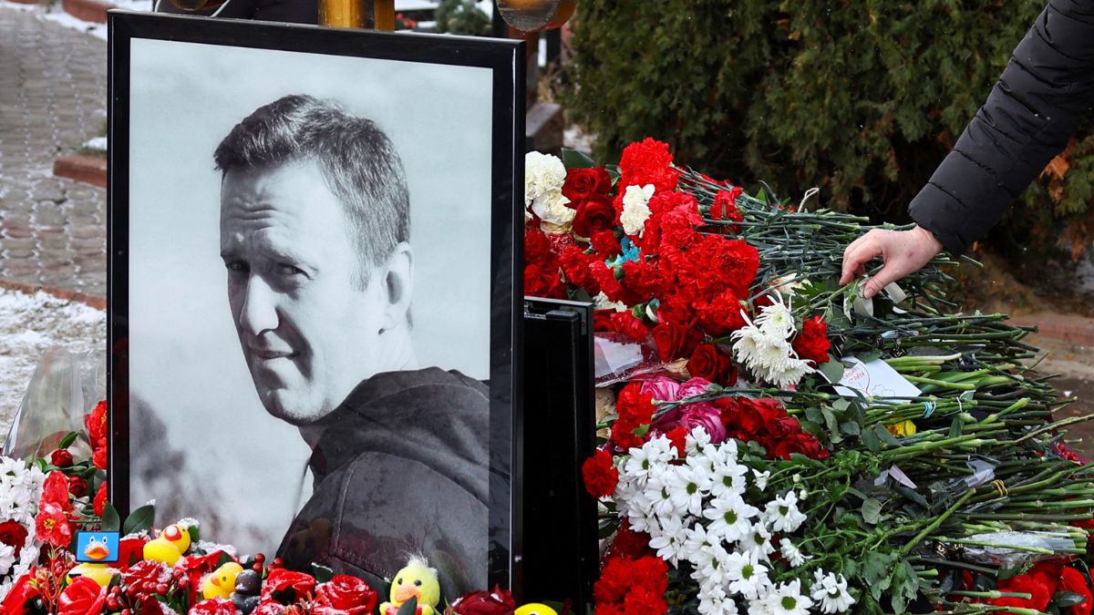 A person lays flowers at the grave of Russian opposition leader Alexei Navalny while marking the first anniversary of his death at a cemetery in Moscow, Russia, February 16, 2025. File Image/Reuters A person lays flowers at the grave of Russian opposition leader Alexei Navalny while marking the first anniversary of his death at a cemetery in Moscow, Russia, February 16, 2025. File Image/Reuters
