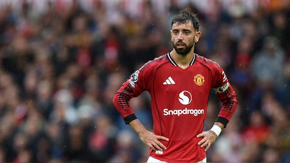 Manchester United's Bruno Fernandes hits back at criticism over on-field demeanour: 'What you see on the pitch is...'