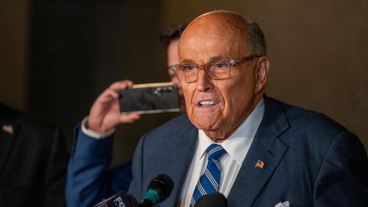 Trump to award ex-New-York mayor Rudy Giuliani Presidential Medal of Freedom after car crash