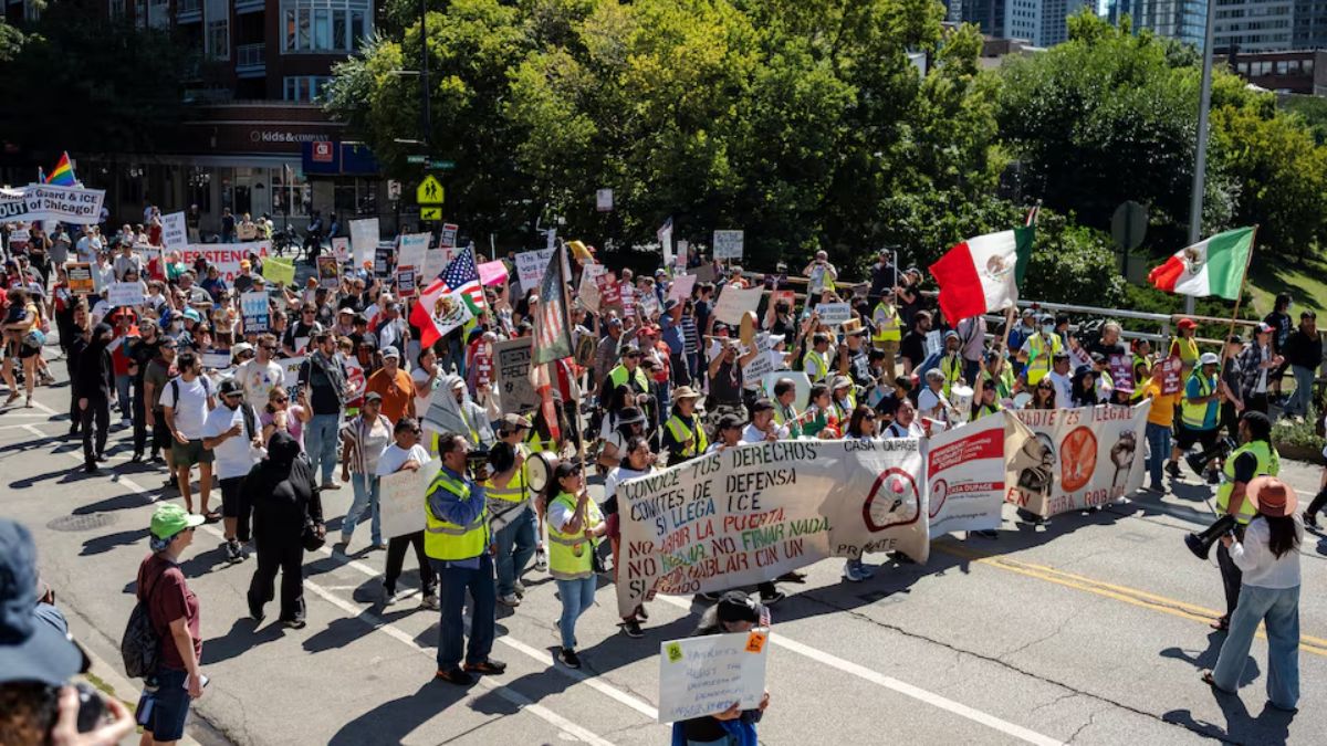 People participate in a Labor Day protest in Chicago, Illinois, US, September 1, 2025. Protesters march through the streets in anticipation of DHS agents coming to Chicago to enforce immigration raids. (Photo: Jim Vondruska/Reuters) People participate in a Labor Day protest in Chicago, Illinois, US, September 1, 2025. Protesters march through the streets in anticipation of DHS agents coming to Chicago to enforce immigration raids. (Photo: Jim Vondruska/Reuters)