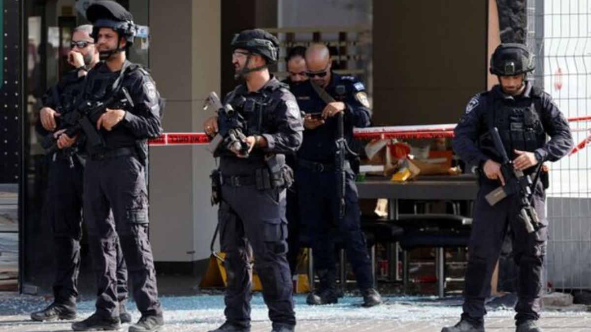 15 injured in shooting at Jerusalem, suspected attackers killed