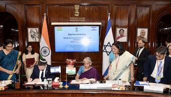 Union Finance Minister Nirmala Sitharaman and Israeli Finance Minister Bezalel Smotrich sign the India-Israel Bilateral Investment Agreement on Monday, September 08, 2025, in New Delhi, India. (Photo: X/Ministry of Finance) 