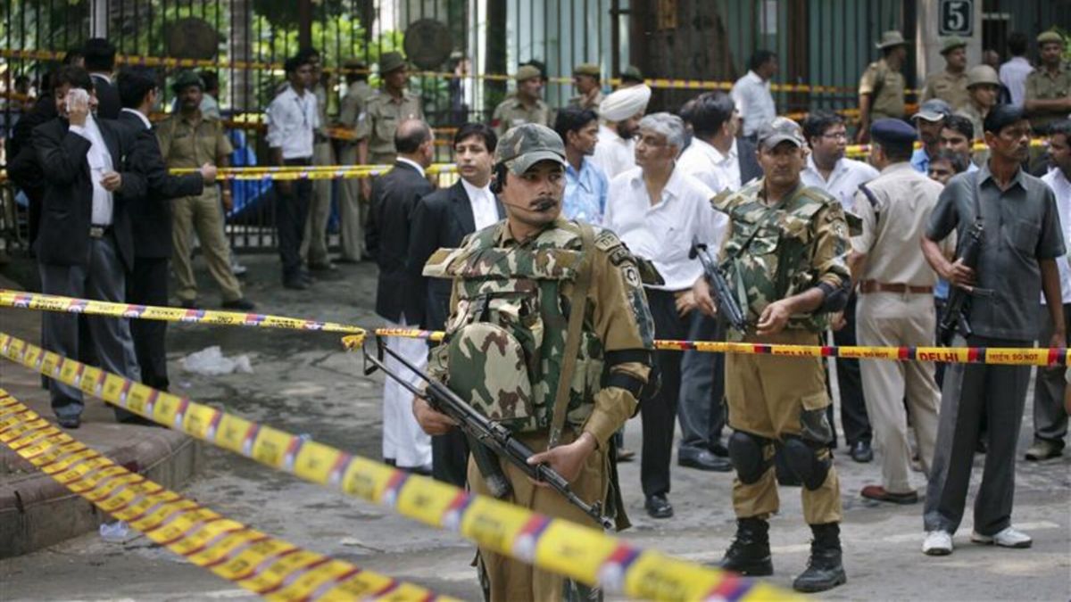Delhi Police arrests five in terror case, recovers IED parts & finds links to Pakistan