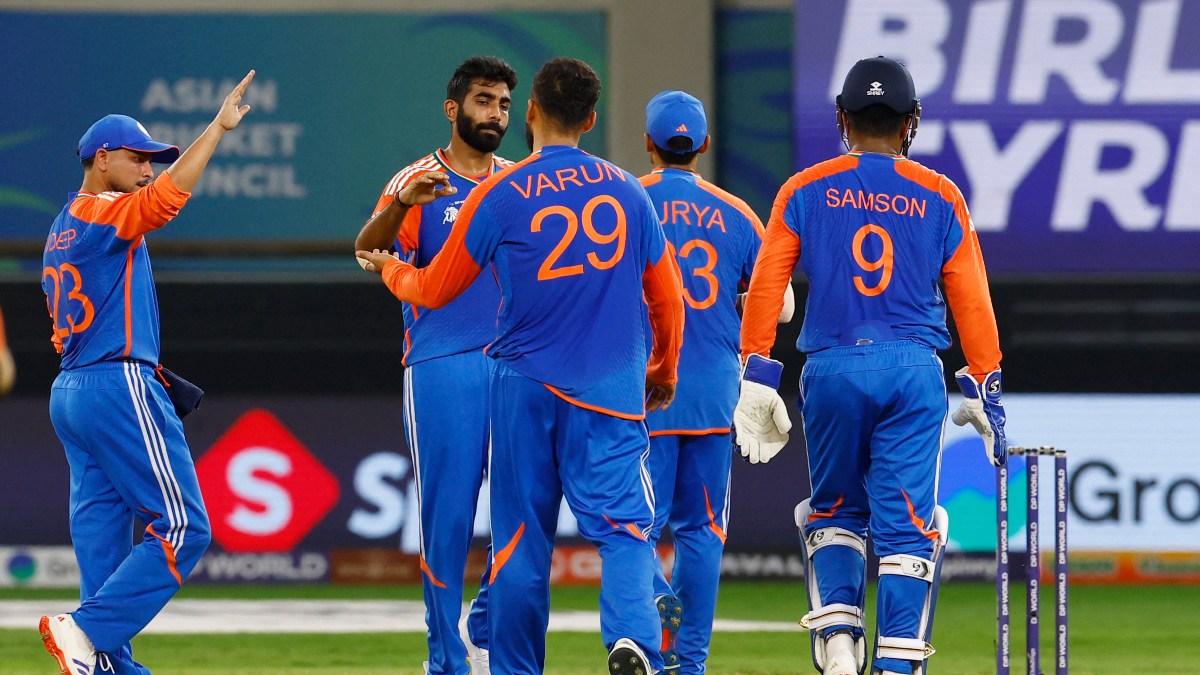 India vs Pakistan LIVE Score, Asia Cup Final Match: Spinners bring India back into the contest after Pakistan's solid start India vs Pakistan LIVE Score, Asia Cup Final Match: Spinners bring India back into the contest after Pakistan's solid start